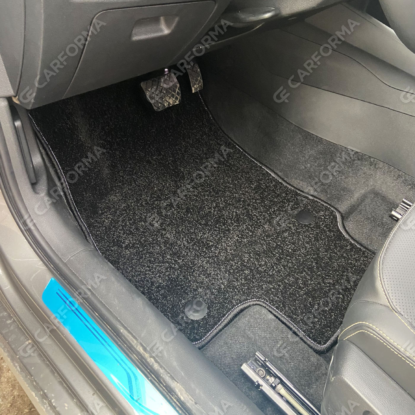 Ворсовые коврики на Audi Q2L 2016&nbsp;-&nbsp;2026 в Комсомольске-на-Амуре