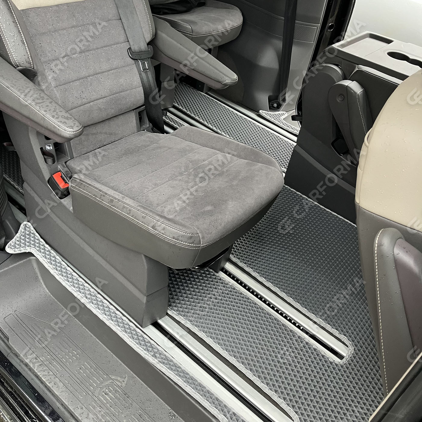 Коврики на Volkswagen Multivan (T7) 2021&nbsp;-&nbsp;2026 в Комсомольске-на-Амуре