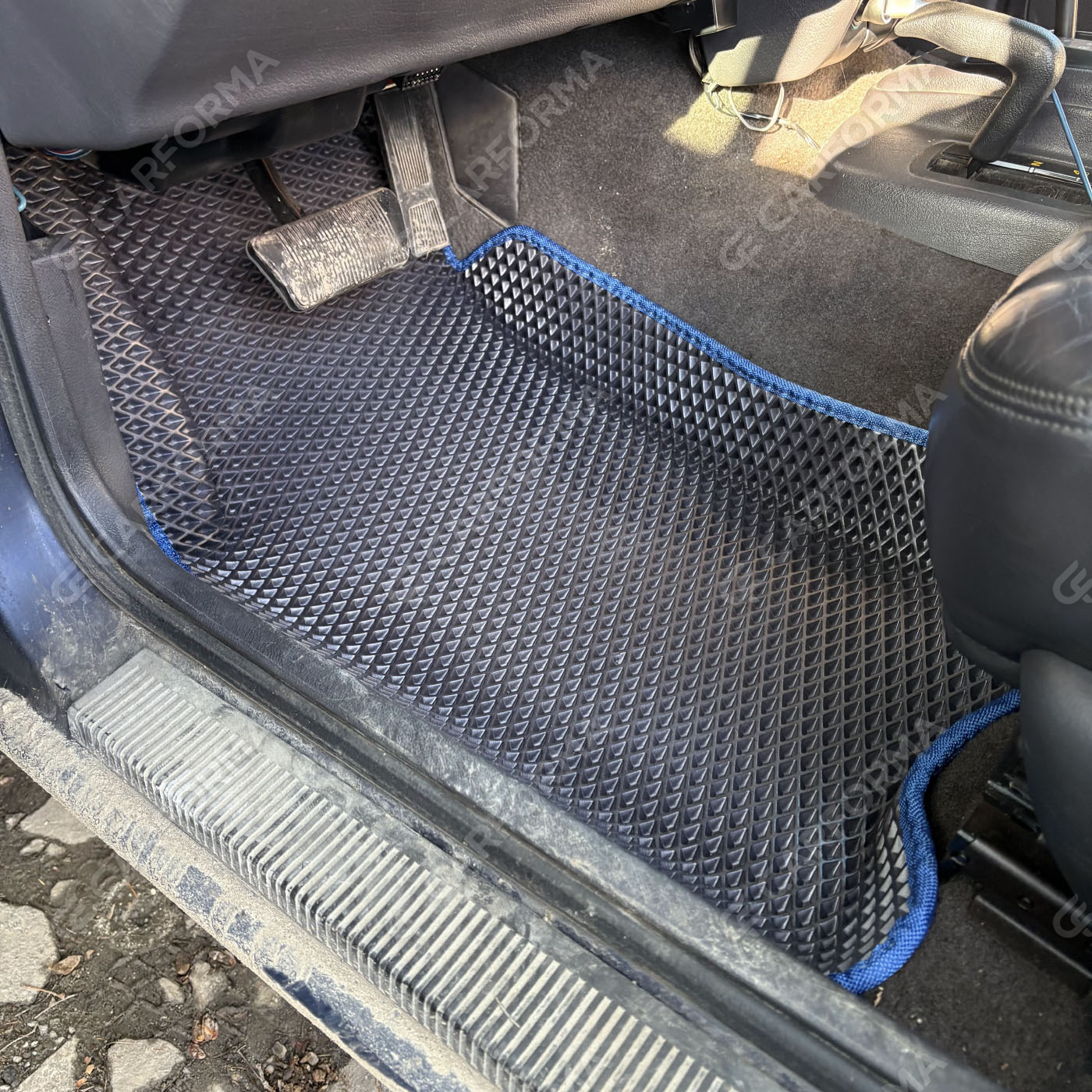 Ворсовые коврики на Jeep Grand Cherokee (ZJ) 1992&nbsp;-&nbsp;1999 в Комсомольске-на-Амуре