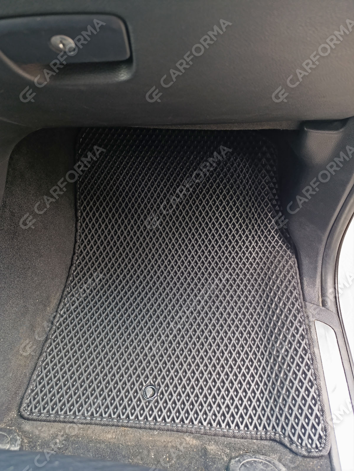 Коврики на Jeep Grand Cherokee (WK2) 2010&nbsp;-&nbsp;2022 в Комсомольске-на-Амуре