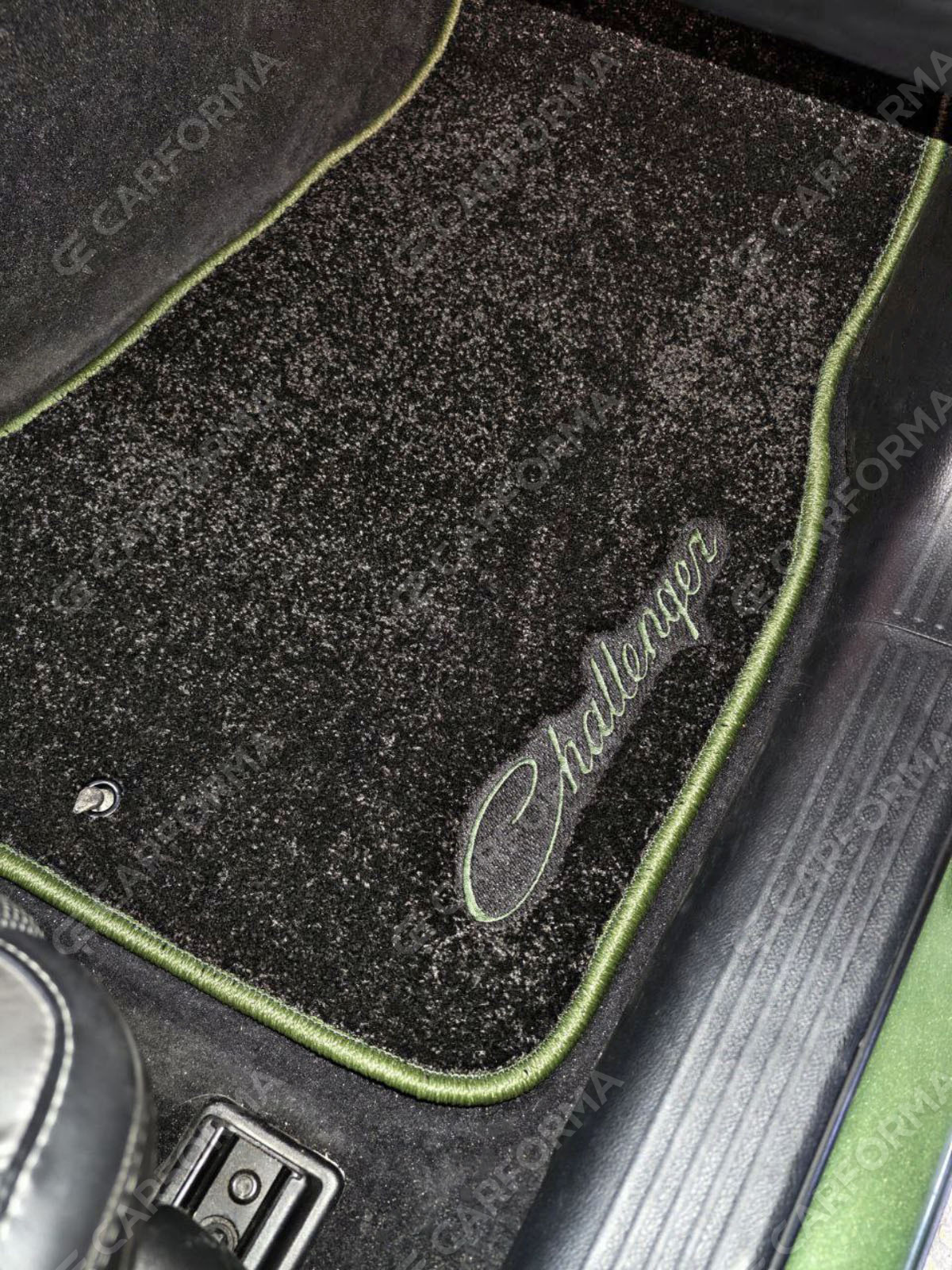 EVA коврики на Dodge Challenger III 2008&nbsp;-&nbsp;2023 в Комсомольске-на-Амуре