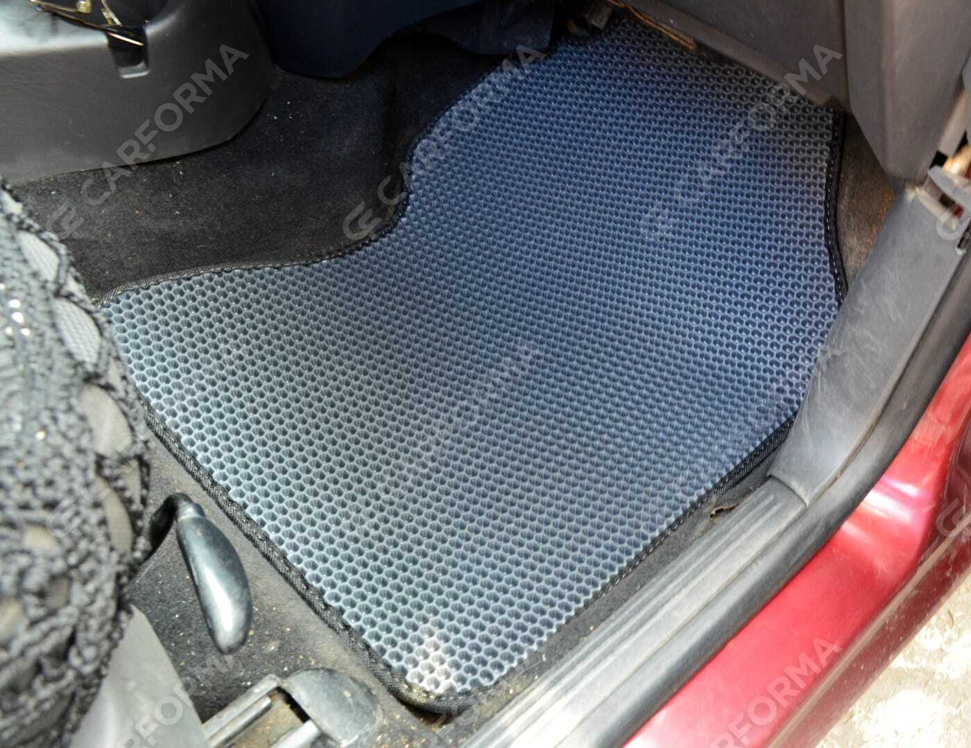 Коврики на Ford Focus I 1998&nbsp;-&nbsp;2005 в Комсомольске-на-Амуре