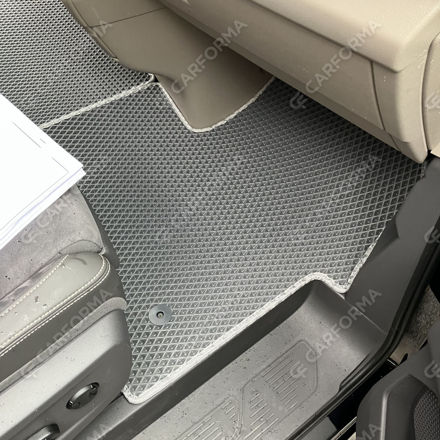 Коврики на Volkswagen Multivan (T7) 2021&nbsp;-&nbsp;2026 в Комсомольске-на-Амуре