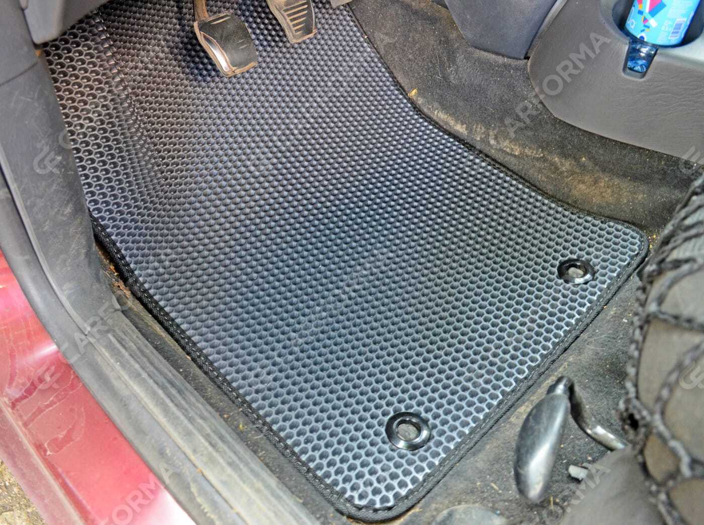 Коврики на Ford Focus I 1998&nbsp;-&nbsp;2005 в Комсомольске-на-Амуре