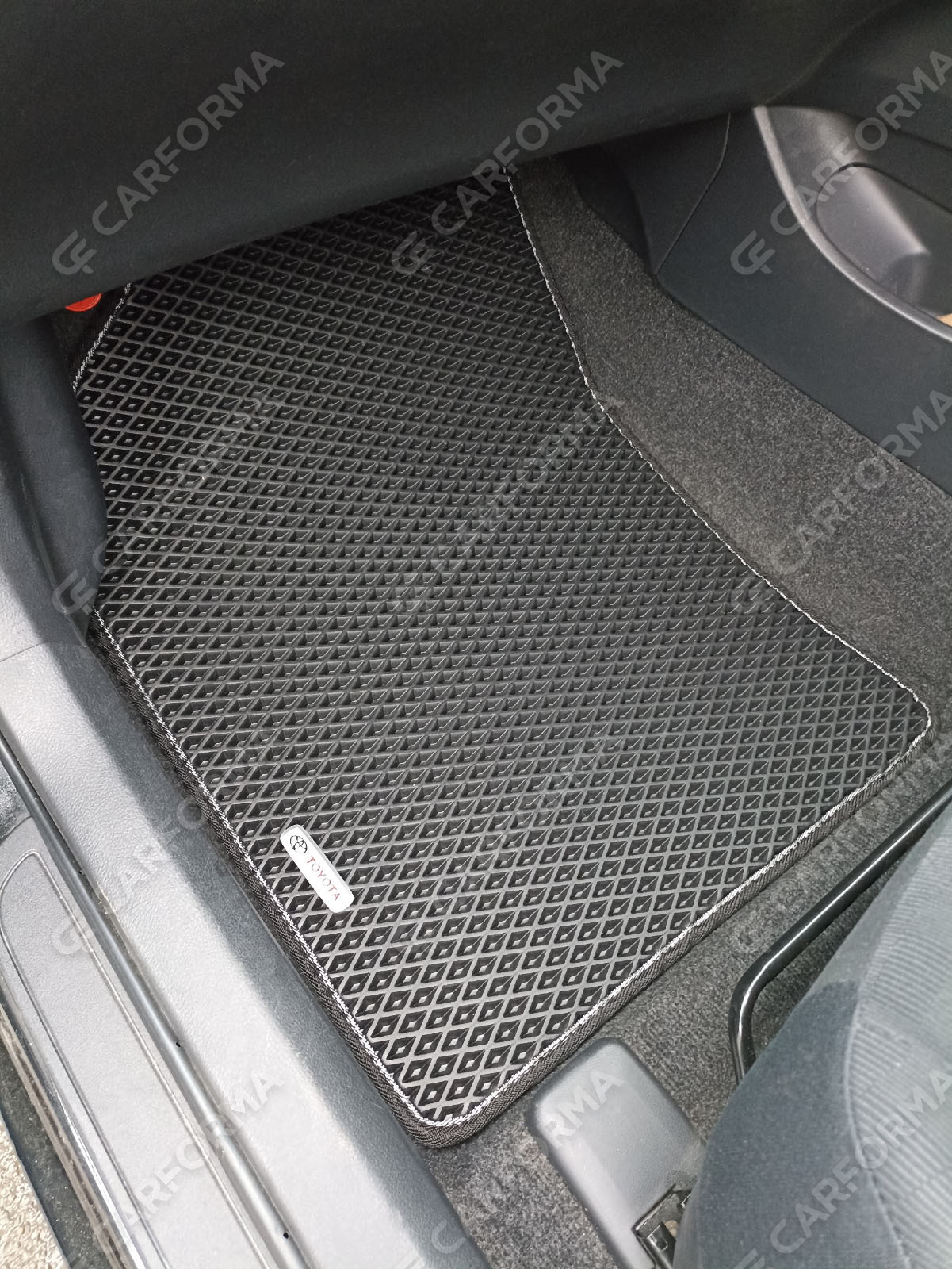 EVA коврики на Toyota Corolla Axio (E14) 2006&nbsp;-&nbsp;2012 в Комсомольске-на-Амуре