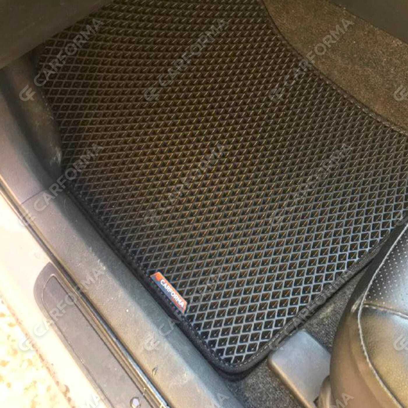 Ворсовые коврики на Toyota Corolla Fielder (E14) 2006&nbsp;-&nbsp;2012 в Комсомольске-на-Амуре