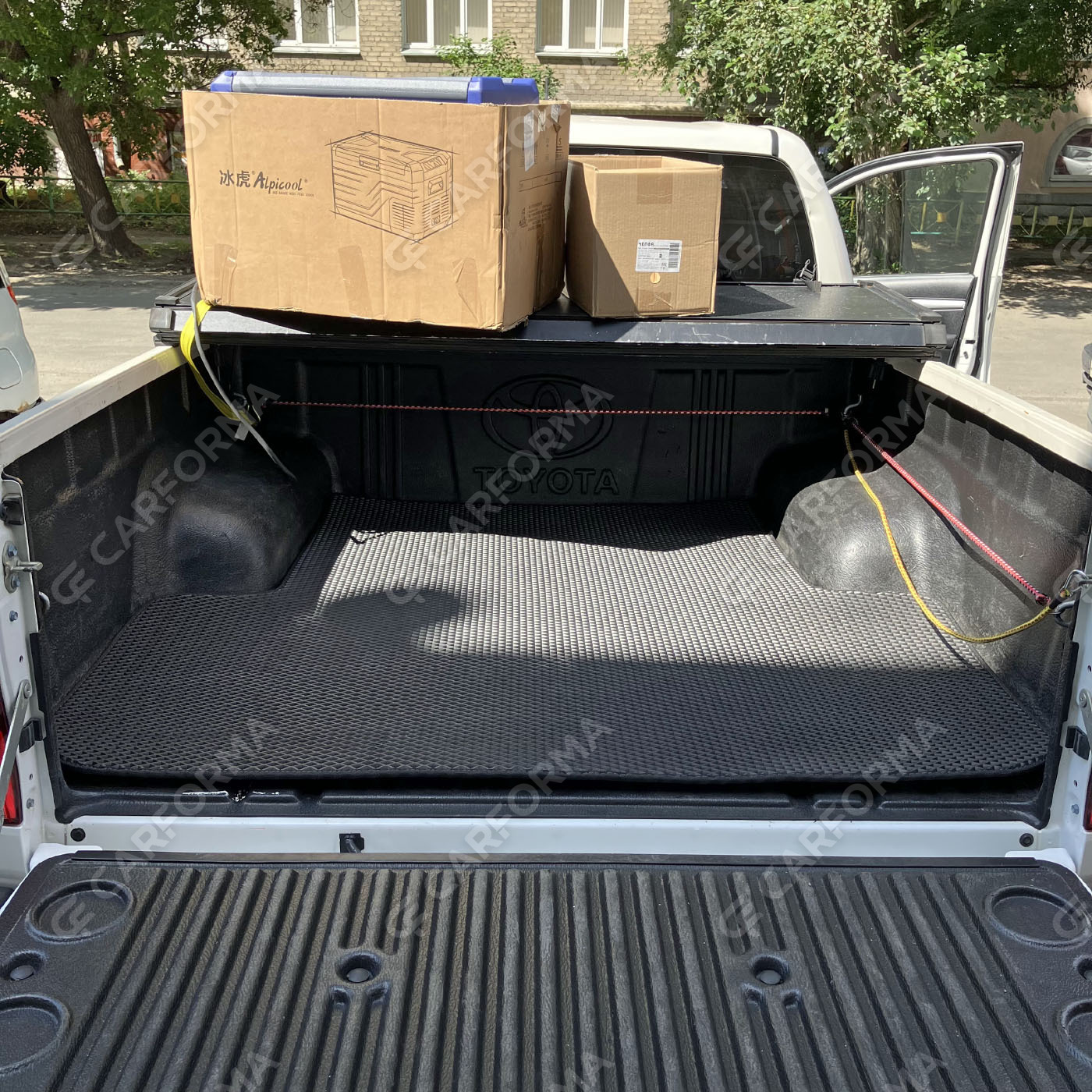 Коврики на Toyota Hilux VII 2008&nbsp;-&nbsp;2015 в Комсомольске-на-Амуре