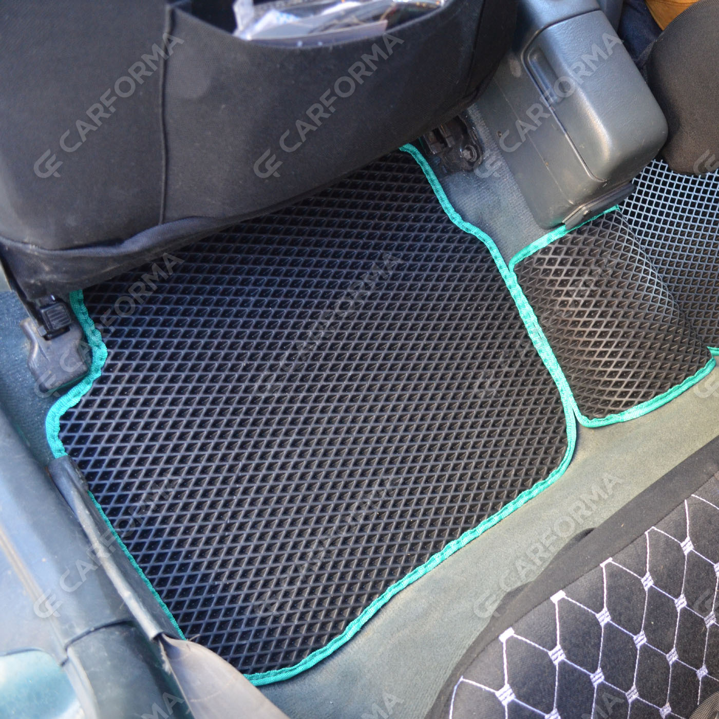 Коврики на Toyota Corolla II (L50) 1994&nbsp;-&nbsp;1999 в Комсомольске-на-Амуре