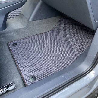 Ворсовые коврики на Audi Q4 e-tron 2021&nbsp;-&nbsp;2026 в Комсомольске-на-Амуре