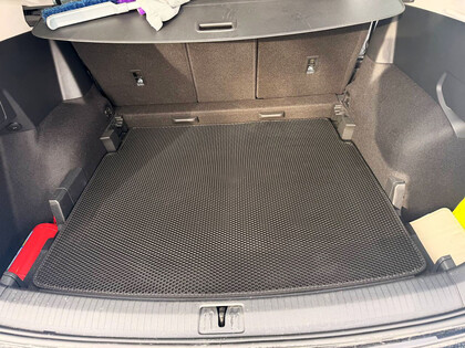 Коврики на Volkswagen Tiguan L 2020&nbsp;-&nbsp;2026 в Комсомольске-на-Амуре