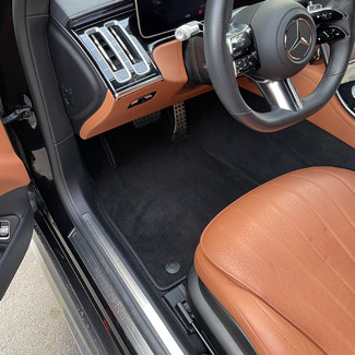 Ворсовые коврики на Mercedes S (W223, V223) 2020 - 2025 в Комсомольске-на-Амуре