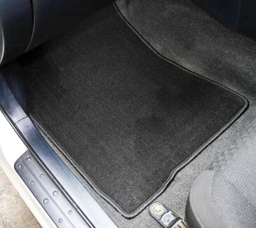 Коврики на Toyota Altezza 1998 - 2005 в Комсомольске-на-Амуре Коврики на Toyota Altezza 1998 - 2005 в Комсомольске-на-Амуре