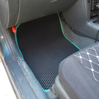 Коврики на Toyota Corolla II (L50) 1994&nbsp;-&nbsp;1999 в Комсомольске-на-Амуре