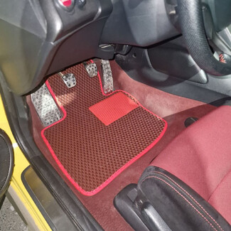 Коврики на Honda Civic VIII 3d 2006&nbsp;-&nbsp;2011 в Комсомольске-на-Амуре