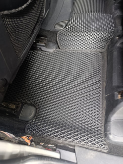 Коврики на Jeep Grand Cherokee (WK2) 2010 - 2022 в Комсомольске-на-Амуре