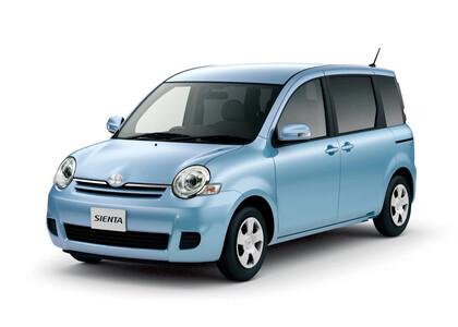 EVA коврики на Toyota Sienta I 2003 - 2015 в Комсомольске-на-Амуре