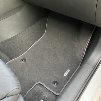 Ворсовые коврики на Skoda Superb III 2015&nbsp;-&nbsp;2026 в Комсомольске-на-Амуре